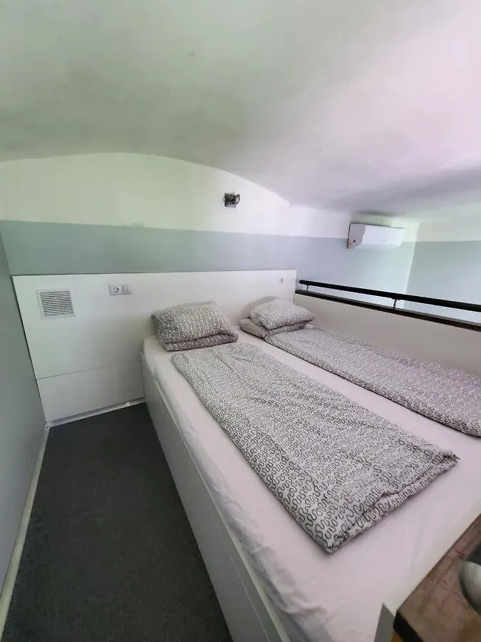 בודפשט Economy Rooms And Apartments הונגריה
